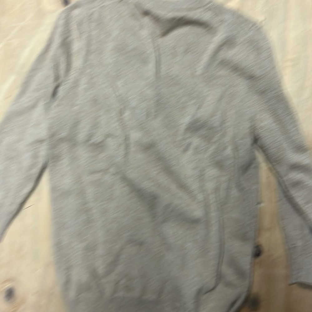 J Crew Camel cashmere sweater, Sz sm - Picture 3 of 3